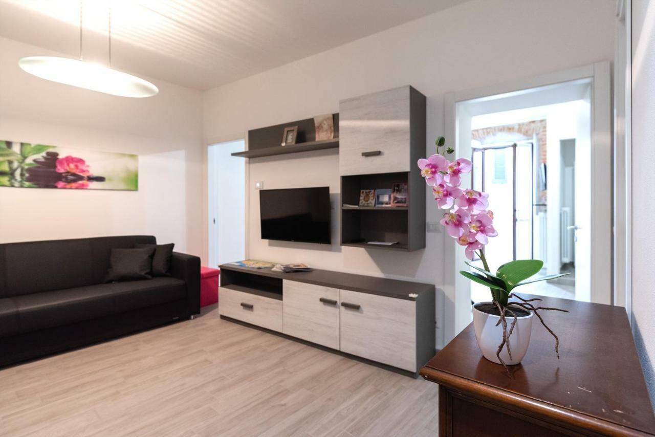 Daniel House Lägenhet Bellano Exteriör bild